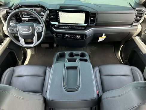 Used 2025 GMC Sierra 1500 SLT AWD/4WD image 20