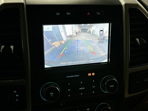 Used 2021 Ford F250 Lariat w/ Lariat Ultimate Package image 24