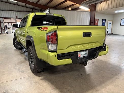 Used 2023 Toyota Tacoma TRD Sport image 5