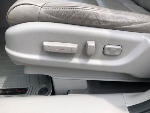 Used 2012 Honda CR-V EX-L image 18