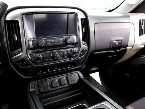 Used 2018 Chevrolet Silverado 1500 LT w/ Texas Edition image 16