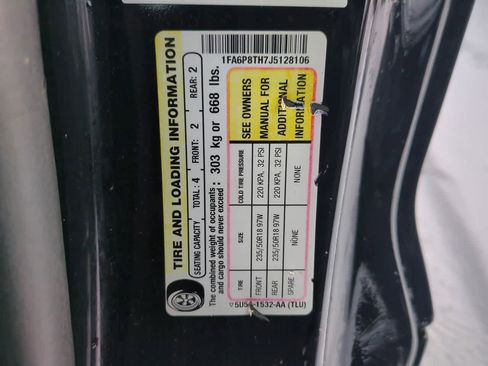 Used 2018 Ford Mustang Coupe image 19