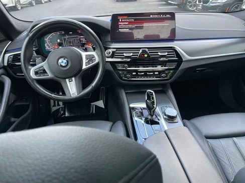 Used 2023 BMW 540i xDrive w/ Executive Package AWD/4WD image 11