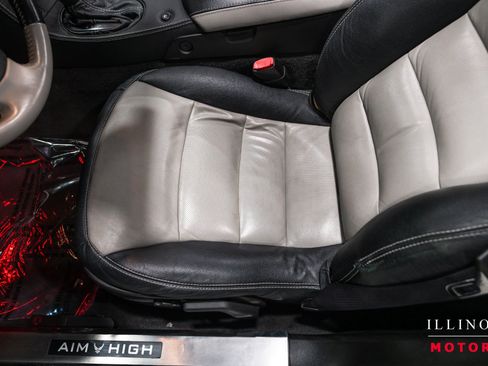Used 2006 Chevrolet Corvette Convertible w/ Preferred Equipment Group RWD image 20