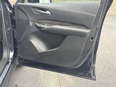 Certified 2023 Cadillac XT4 Sport image 14