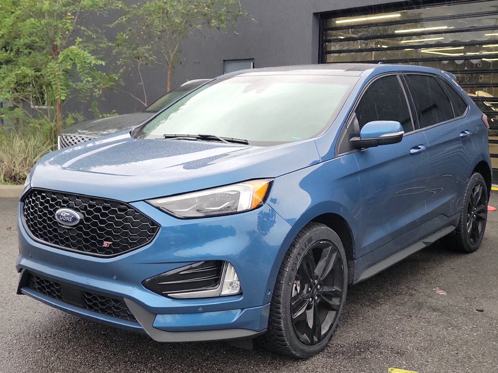 Used 2019 Ford Edge ST w/ Equipment Group 401A AWD/4WD image 4