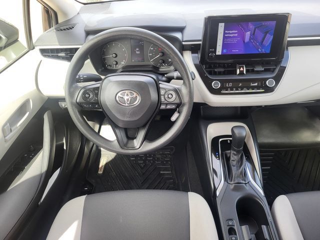 Used 2024 Toyota Corolla LE FWD image 23