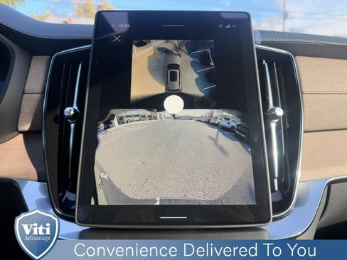 New 2026 Volvo XC90 B6 Plus w/ Protection Package Premier AWD/4WD image 16