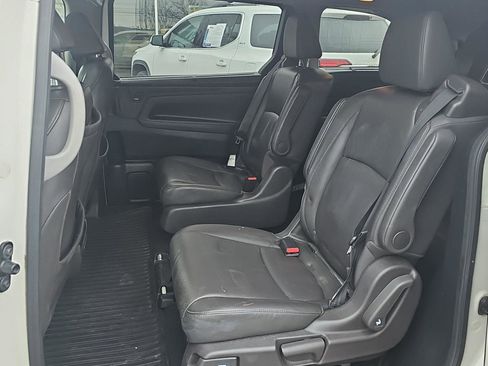 Used 2019 Honda Odyssey Elite image 13