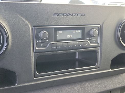 New 2025 Mercedes-Benz Sprinter 2500 image 12