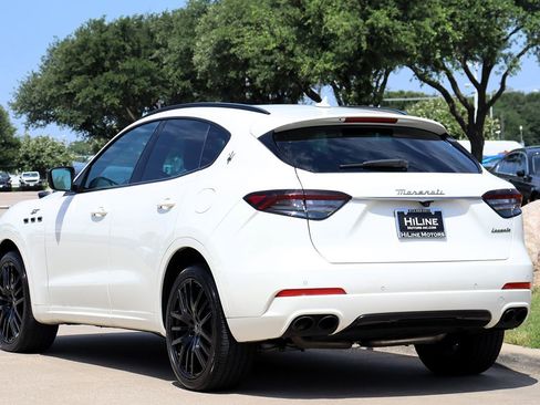 Used 2022 Maserati Levante GT image 9