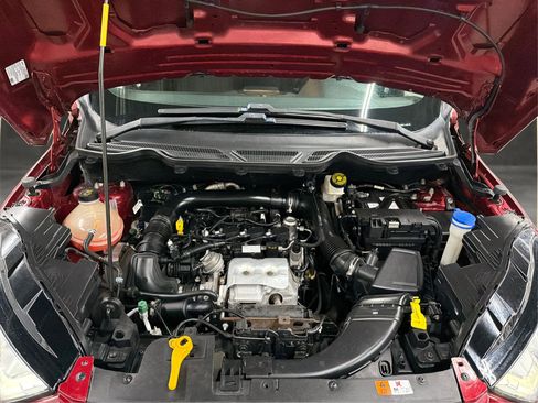 Used 2020 Ford EcoSport SE image 9