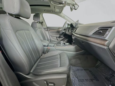 Used 2023 Audi Q5 Premium Plus w/ Premium Plus Package image 8