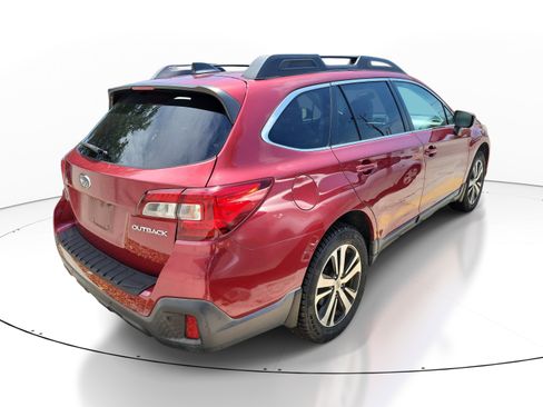Used 2018 Subaru Outback 2.5i Limited AWD/4WD image 5