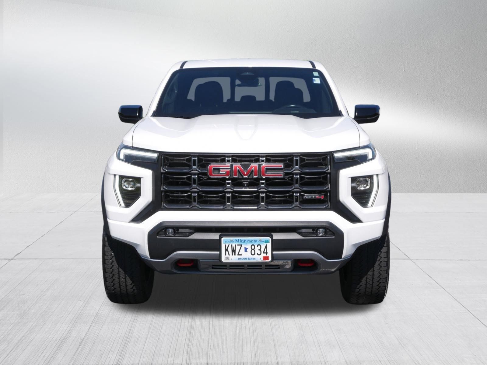 Used 2023 GMC Canyon AT4 w/ Technology Package AWD/4WD image 2