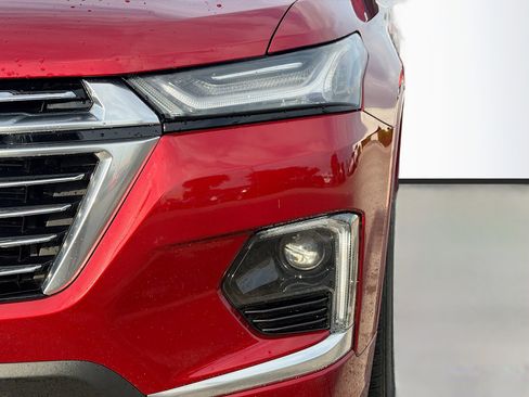 Used 2023 Chevrolet Traverse Premier image 10