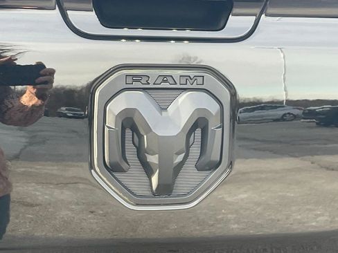 Used 2022 RAM 1500 Big Horn image 23