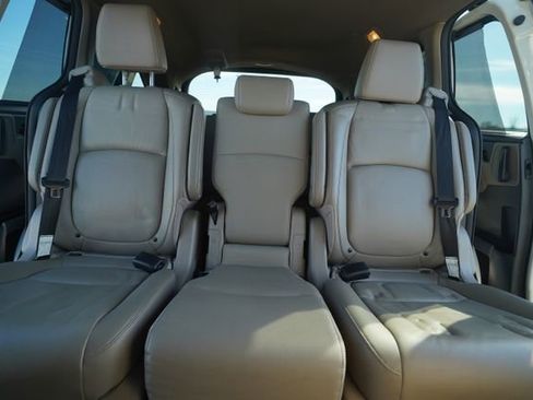 Used 2018 Honda Odyssey EX-L image 32