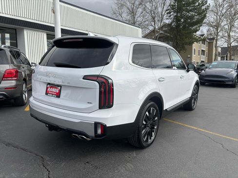 Used 2024 Kia Telluride SX Prestige w/ Towing Package image 10