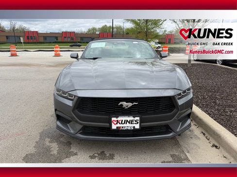 Used 2024 Ford Mustang Premium RWD image 3