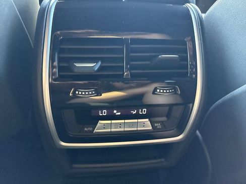 Used 2019 BMW X5 xDrive40i w/ Convenience Package AWD/4WD image 45
