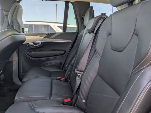 Used 2024 Volvo XC90 B6 Ultimate w/ Protection Package Premier AWD/4WD image 22
