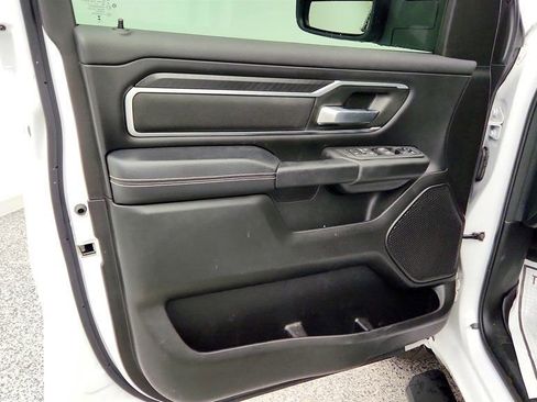 Used 2025 RAM 1500 Big Horn AWD/4WD image 10