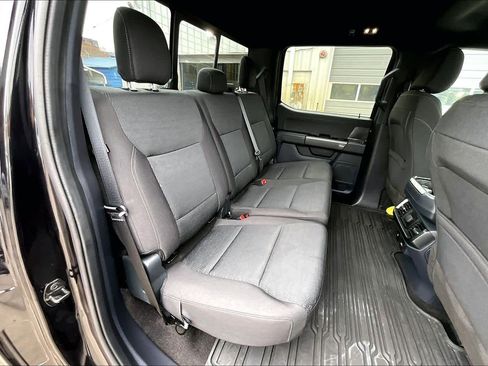 Used 2022 Ford F150 XLT w/ Equipment Group 302A High image 19