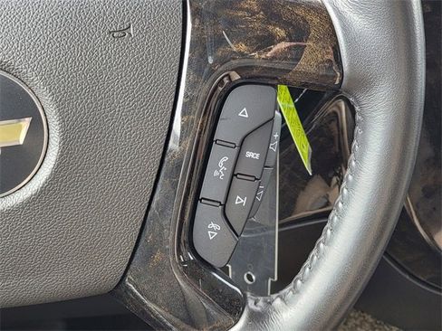 Used 2023 Chevrolet Express 2500 image 29