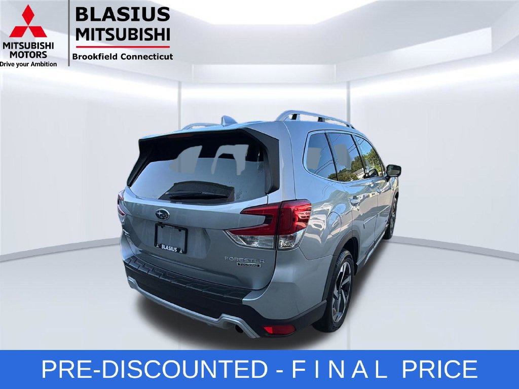 Used 2023 Subaru Forester Touring AWD/4WD image 9