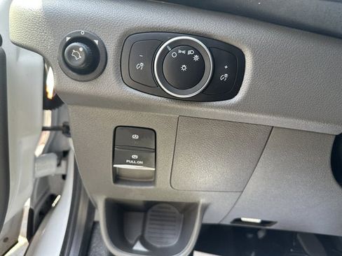 Used 2022 Ford E-Transit Med./Roof w/ Load Area Protection Package image 17