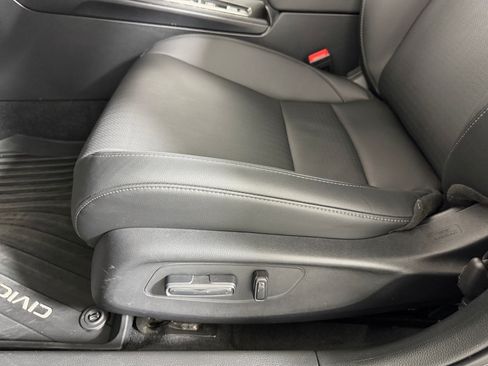 Used 2025 Honda Civic Sport Touring image 12
