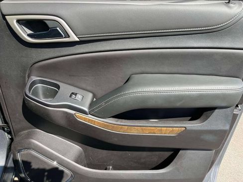 Used 2019 GMC Yukon XL Denali AWD/4WD image 22