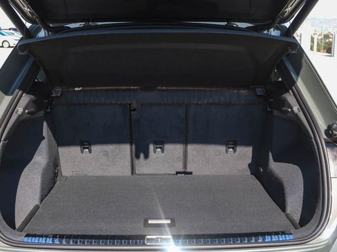 New 2025 Audi Q3 2.0T Premium image 45