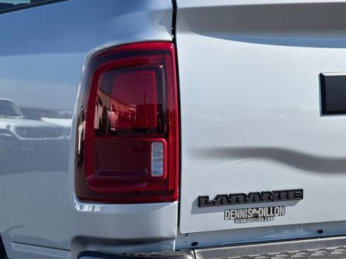 New 2026 RAM 2500 Laramie AWD/4WD image 21