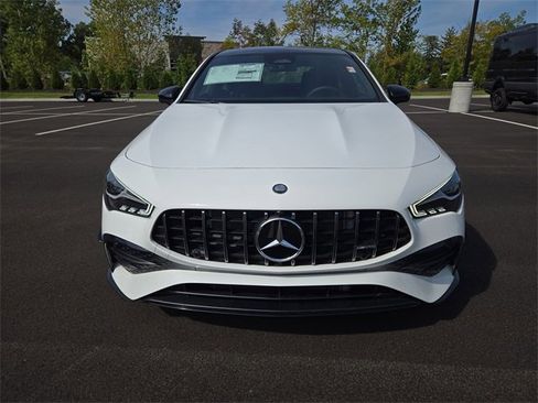 New 2025 Mercedes-Benz CLA 35 AMG 4MATIC image 9