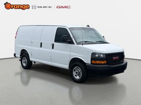 Used 2025 GMC Savana 2500 w/ Driver Convenience Package RWD image 1