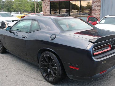 Used 2019 Dodge Challenger R/T w/ Blacktop Package RWD image 5