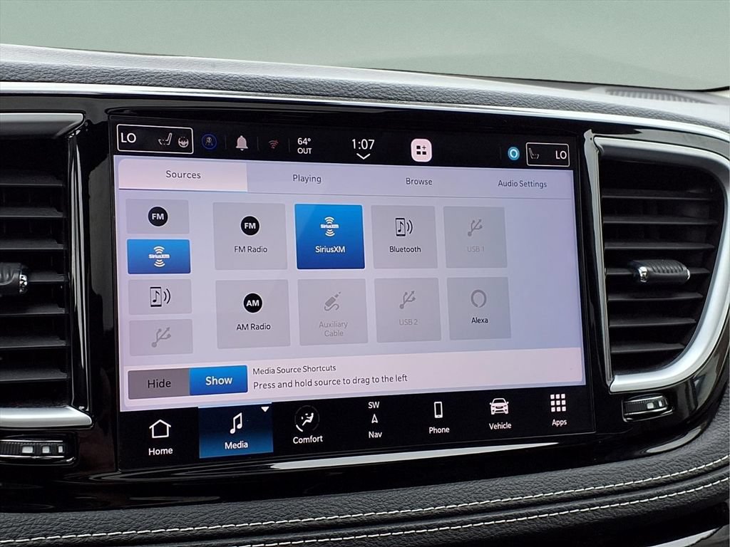 Used 2023 Chrysler Pacifica Limited FWD image 30