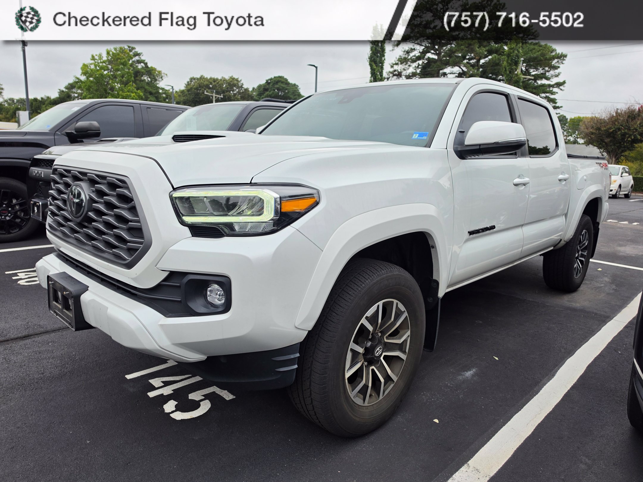 Used 2023 Toyota Tacoma TRD Sport AWD/4WD image 1