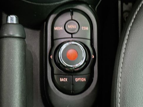 Used 2019 MINI Cooper Convertible FWD image 24