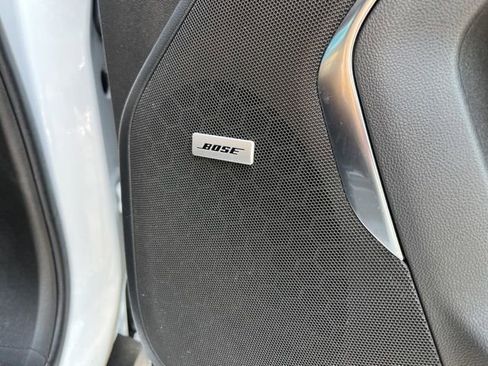 Used 2024 Chevrolet Tahoe High Country w/ Advanced Technology Package image 28