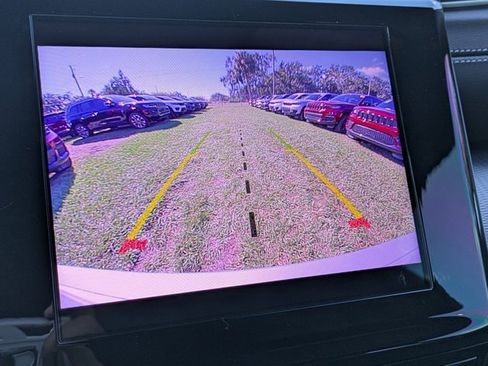 New 2025 Jeep Grand Cherokee Altitude image 19