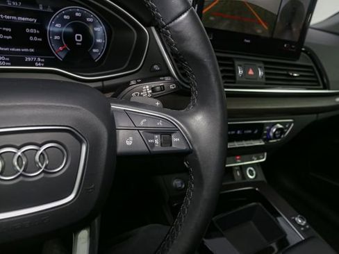 Used 2023 Audi Q5 2.0T Premium Plus w/ Premium Plus Package AWD/4WD image 34