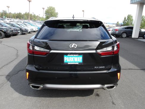 Used 2017 Lexus RX 350 AWD w/ Luxury Package image 4
