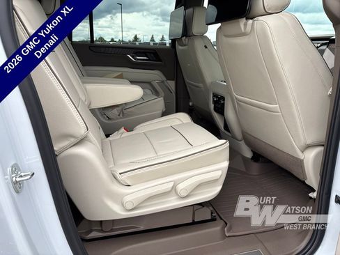 New 2026 GMC Yukon XL Denali w/ Advanced Technology Package AWD/4WD image 10