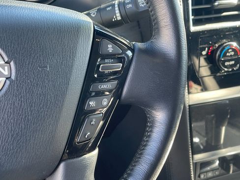Used 2024 Nissan Armada SV image 28