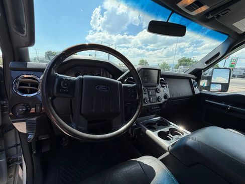 Used 2014 Ford F350 Platinum w/ Platinum Package AWD/4WD image 10