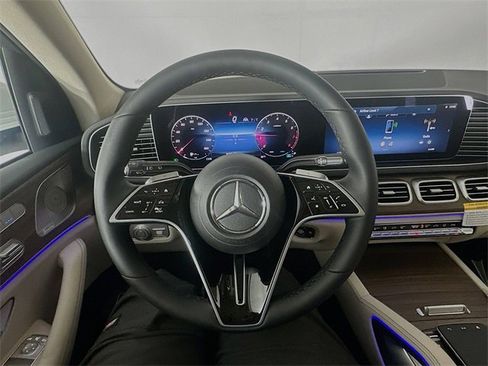 New 2026 Mercedes-Benz GLE 450 4MATIC image 11