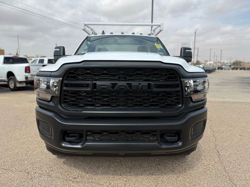 Used 2024 RAM 3500 Tradesman image 9